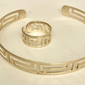 Greek Inspired Minimalist gold toned metal bracelet and Ring set… OS